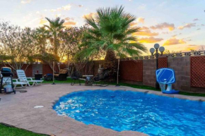Spacious Classic Vegas Home 15 Mins From Strip